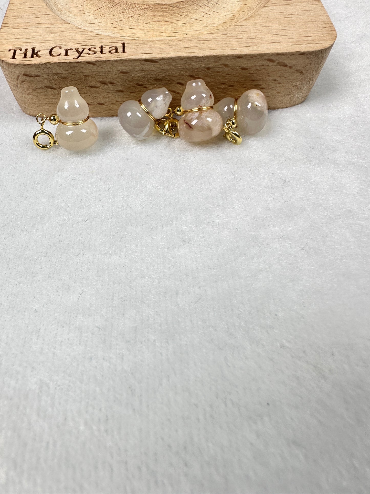 Sakura Agate Gourd Pendant