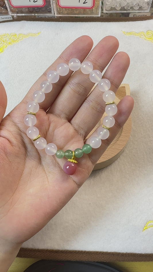 White agate bracelet